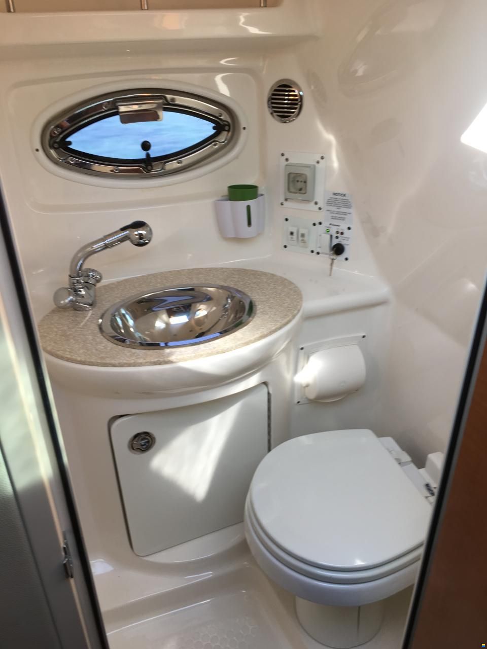 Chaparral 250/270 Signature