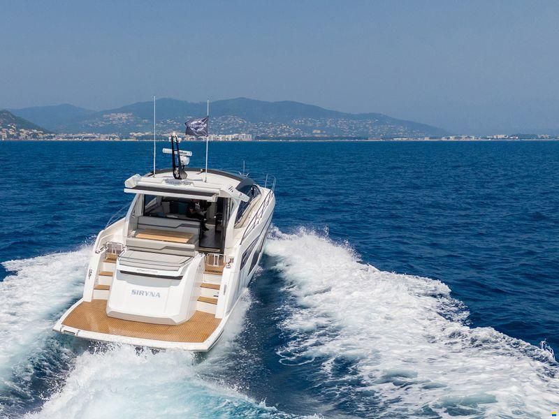 Sunseeker Predator 55 EVO