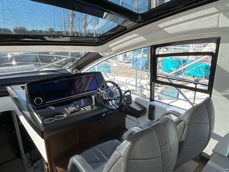 Sunseeker Predator 55 EVO