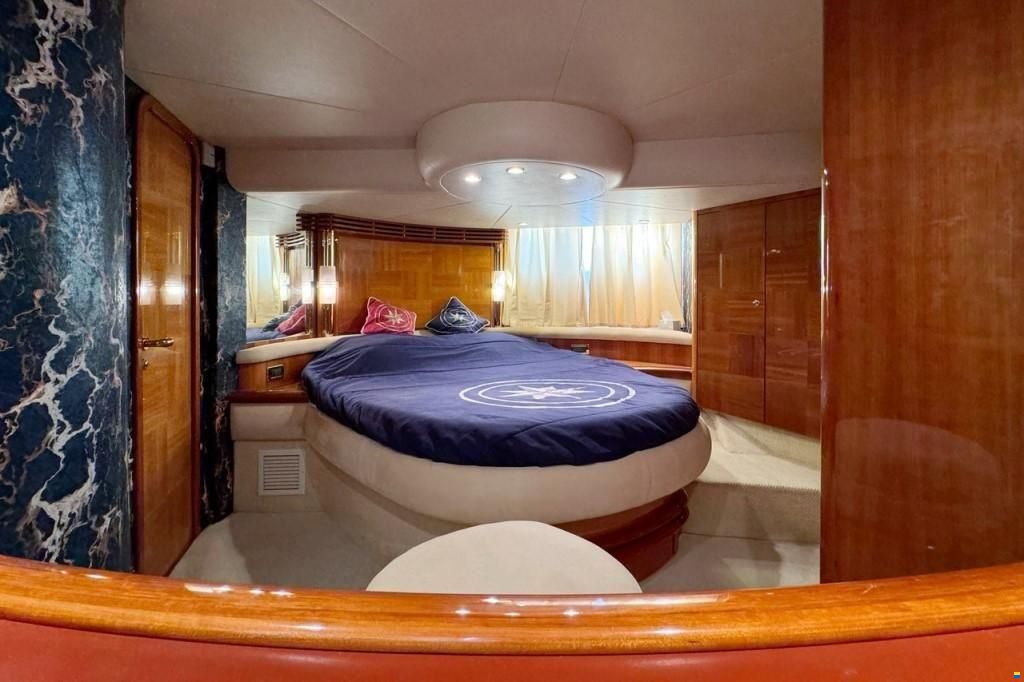Azimut 55
