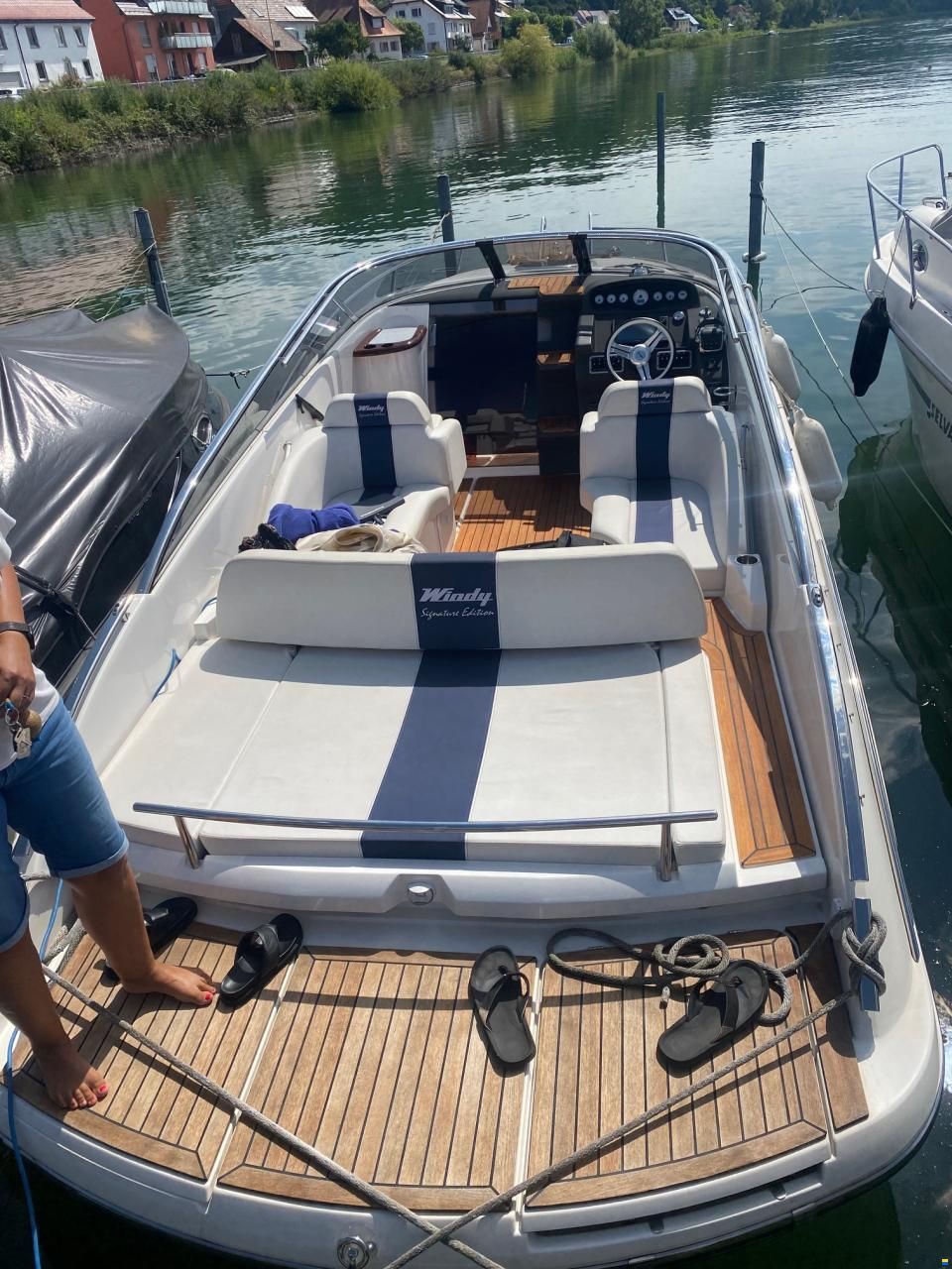 Windy Kharma 26 Signature Edition