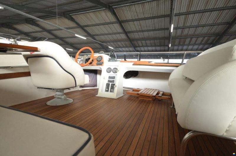 Nimbus 380 Carisma