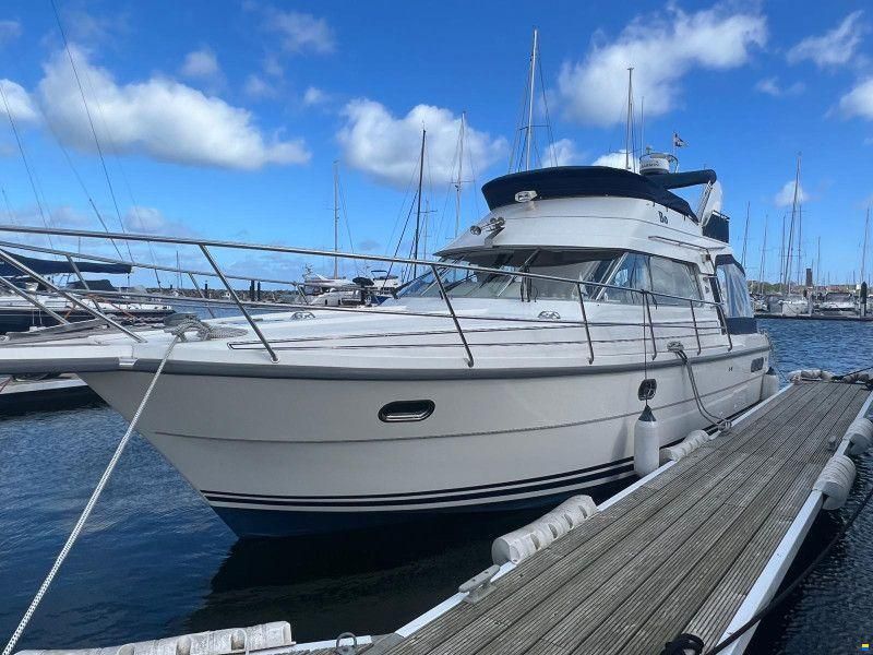 Nimbus 380 Carisma