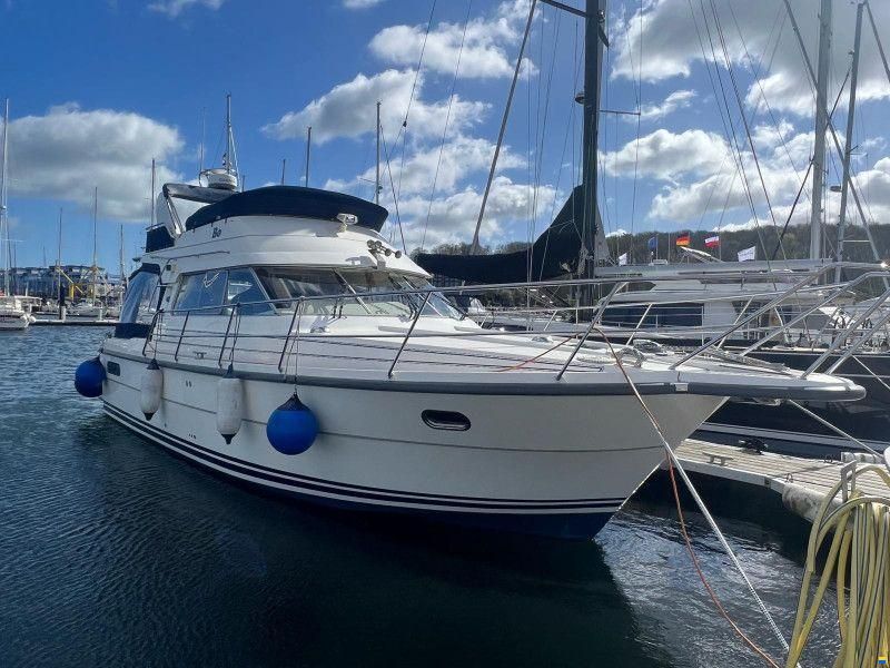 Nimbus 380 Carisma