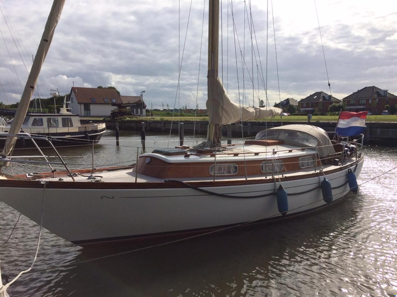 Van Dam Nordia 35