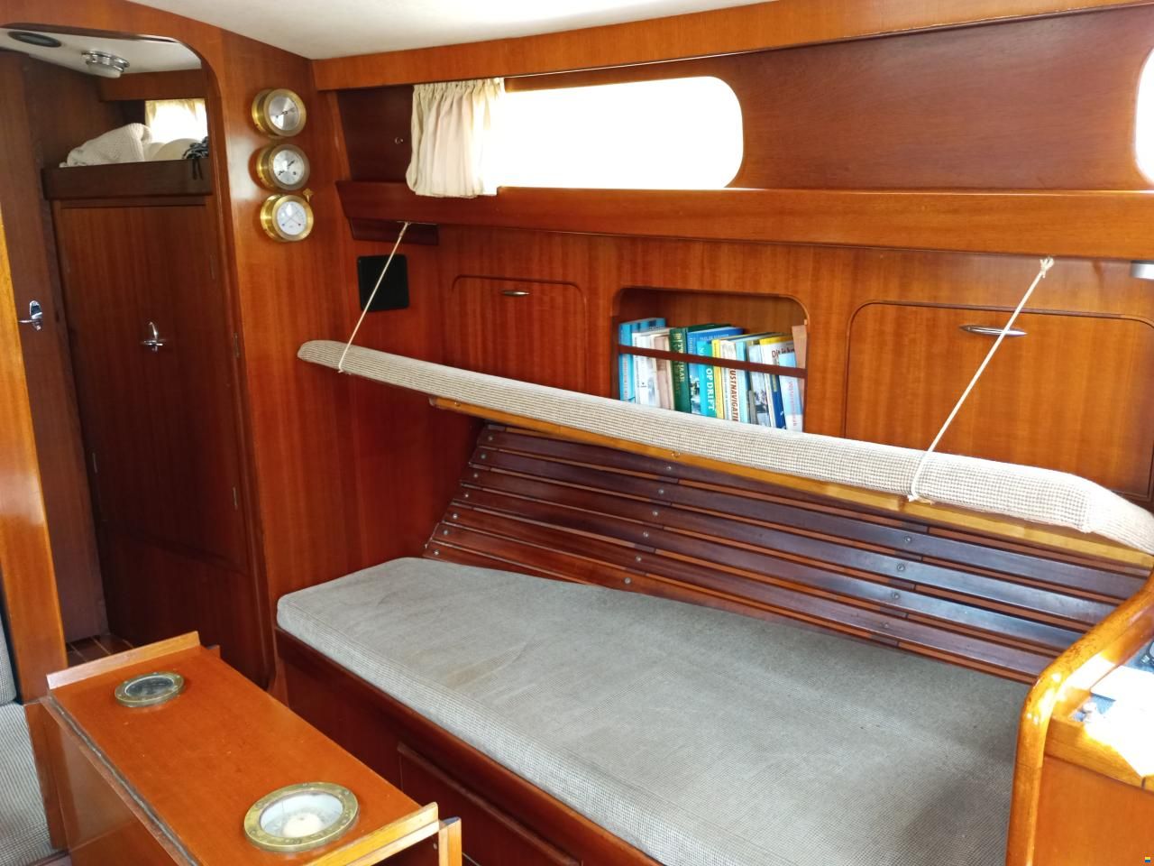 Van Dam Nordia 35