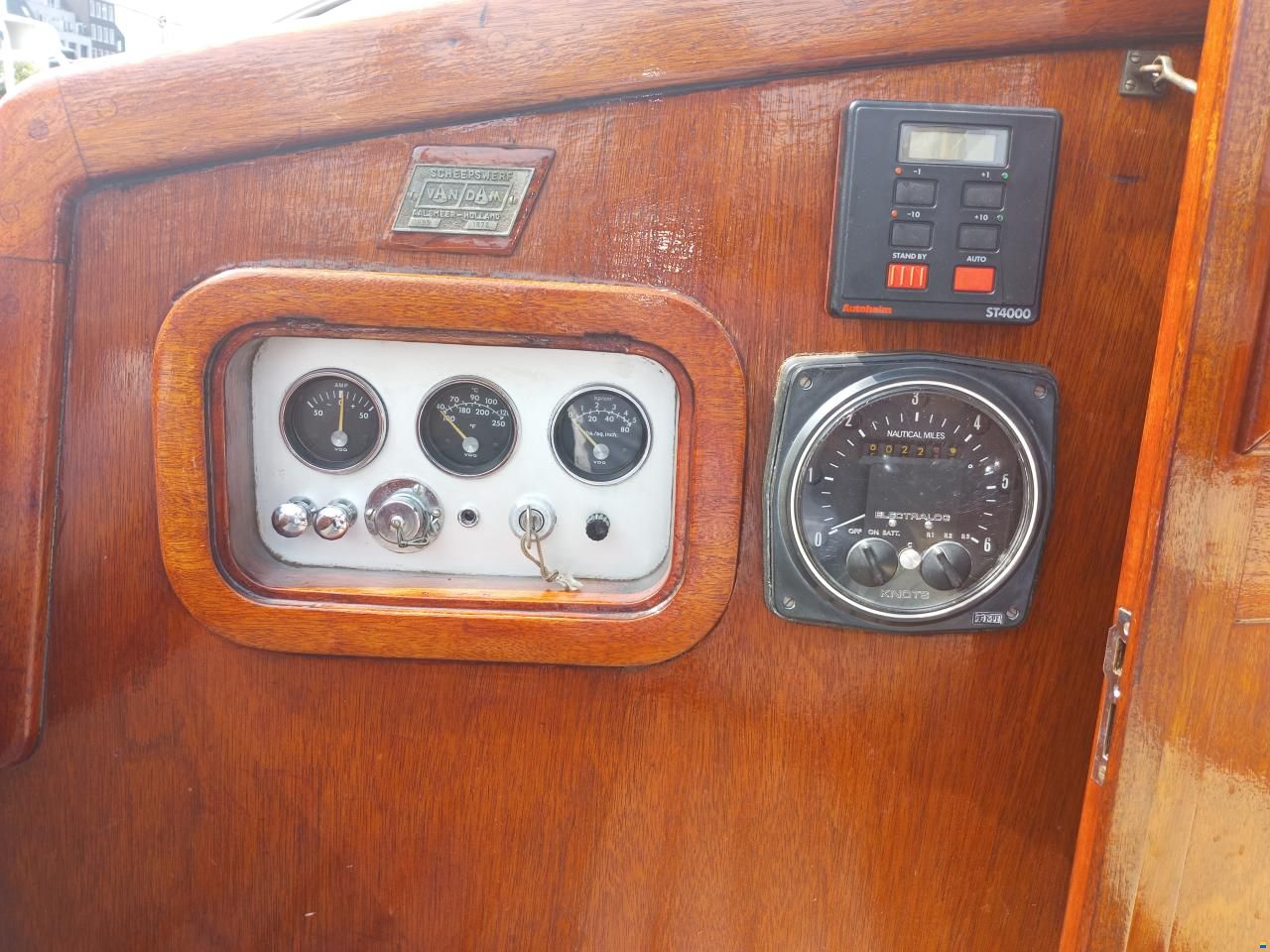 Van Dam Nordia 35