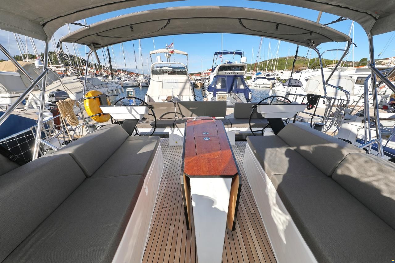 Dufour 41