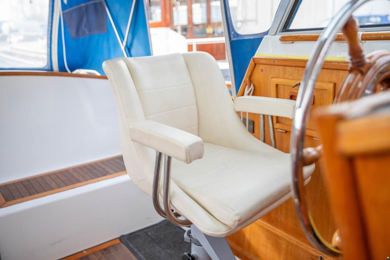 Amerglass 32 AK HT