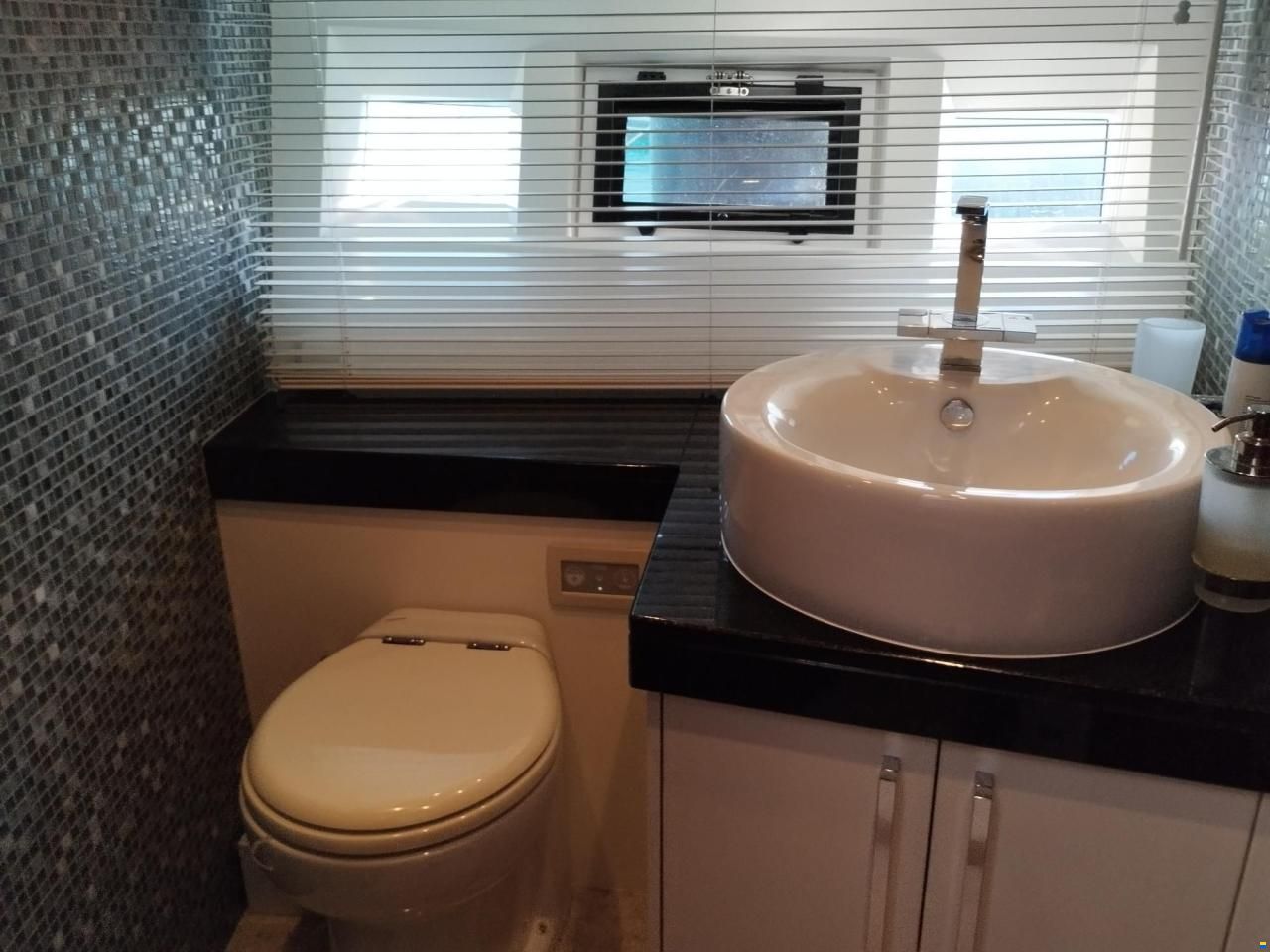 Galeon 640