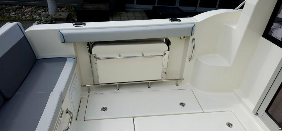 Quicksilver 625 Pilothouse