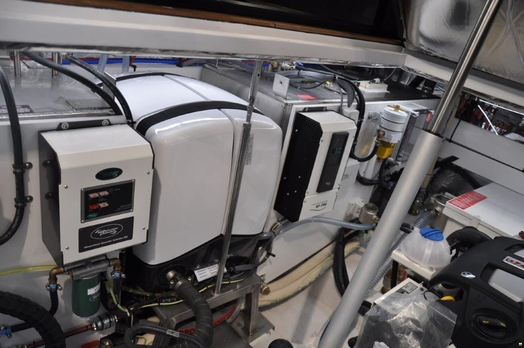 Focus Motor Yacht Power 44