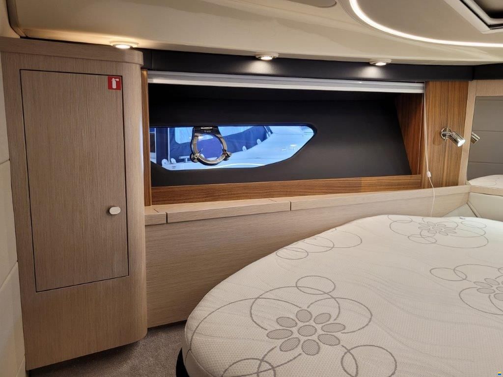 Focus Motor Yacht Power 44