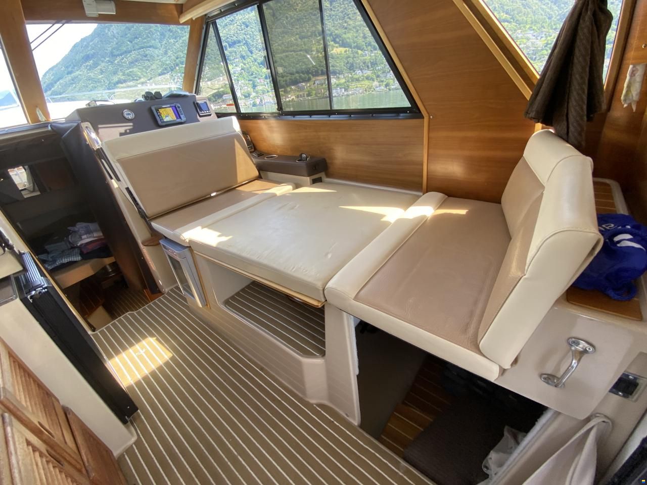 Cutwater C28