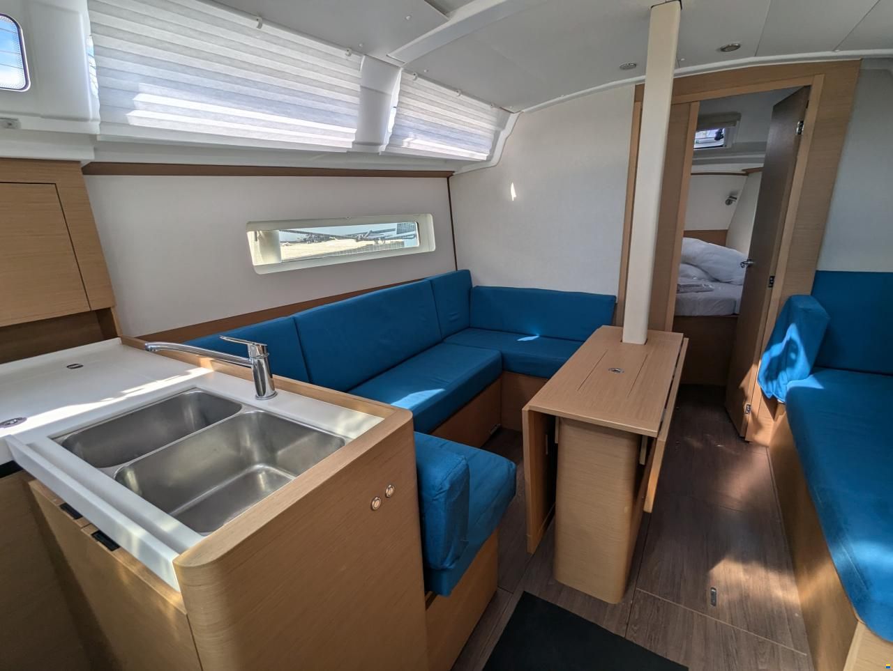 Jeanneau Sun Odyssey 380