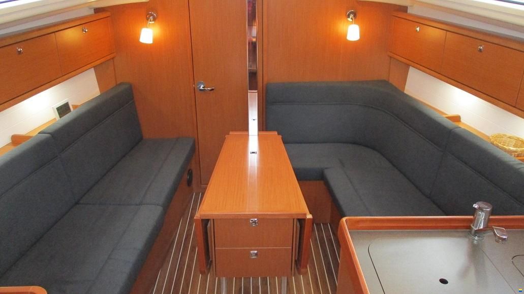 Bavaria Cruiser 34