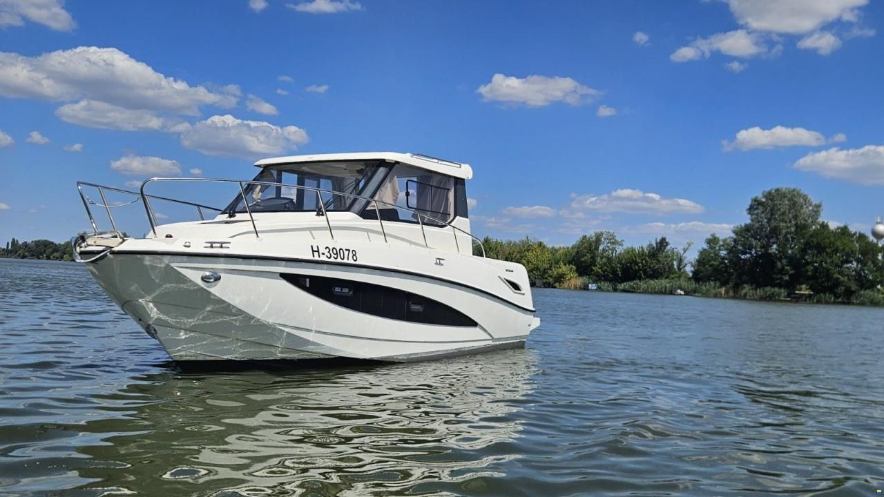 Quicksilver 855 Weekend