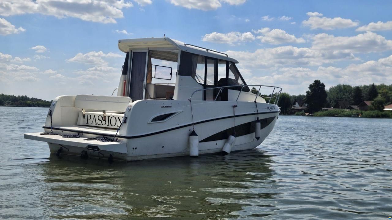 Quicksilver 855 Weekend