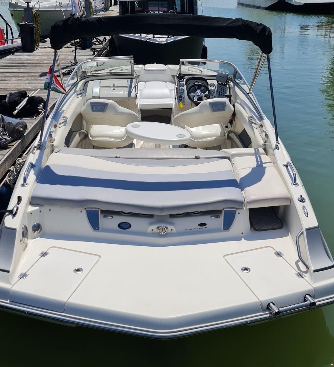 Larson 228 LXI