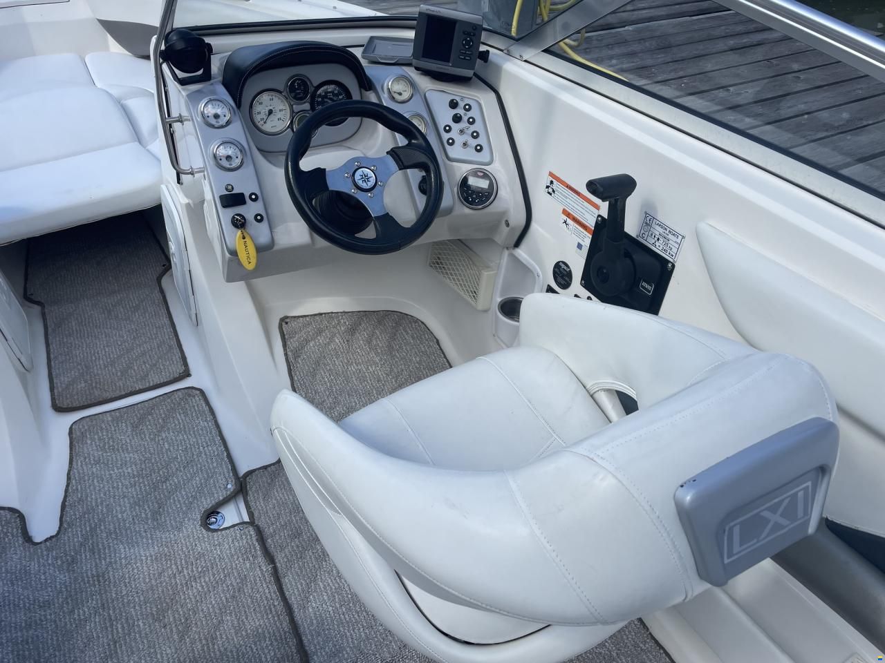 Larson 228 LXI