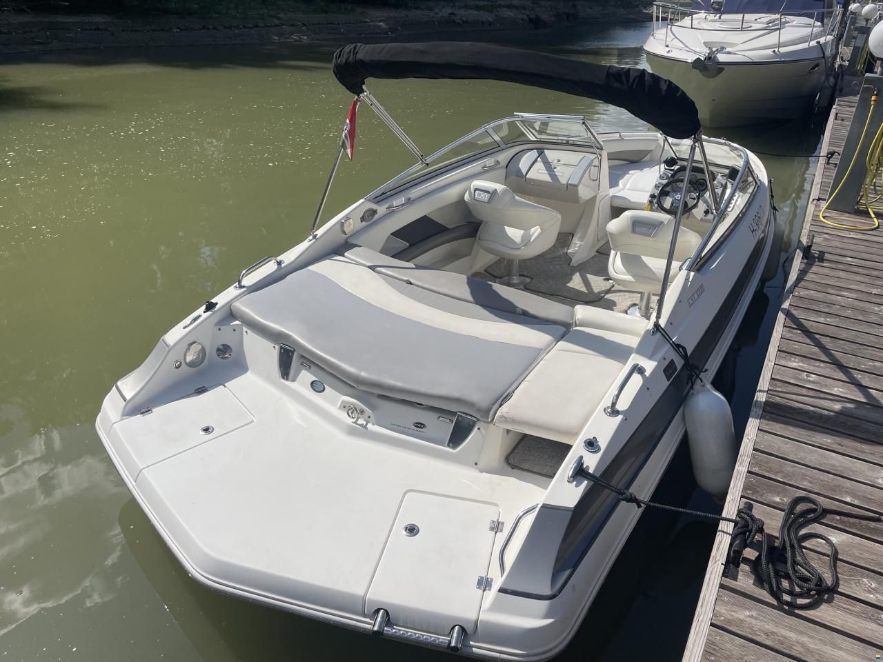 Larson 228 LXI