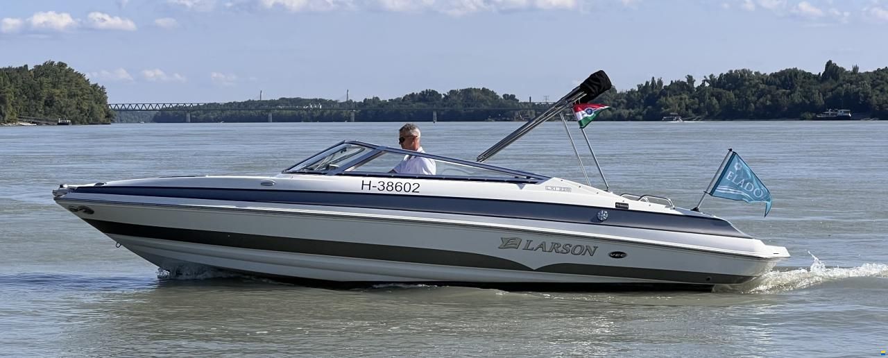 Larson 228 LXI