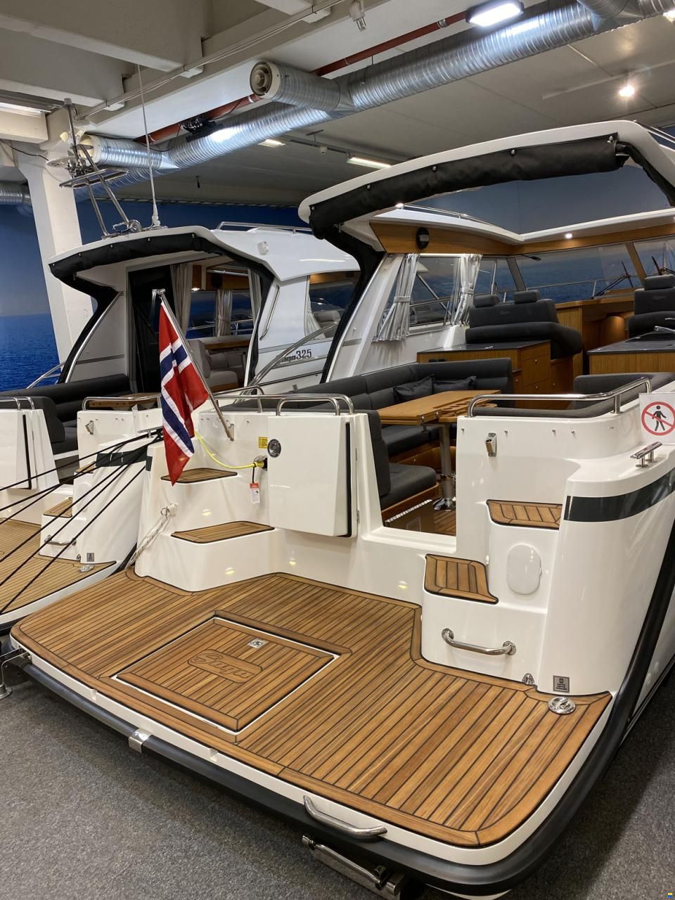 Saga 330 ST SunTop (2023)