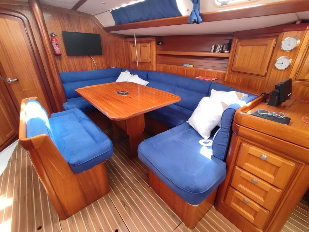 Dufour 41 Classic