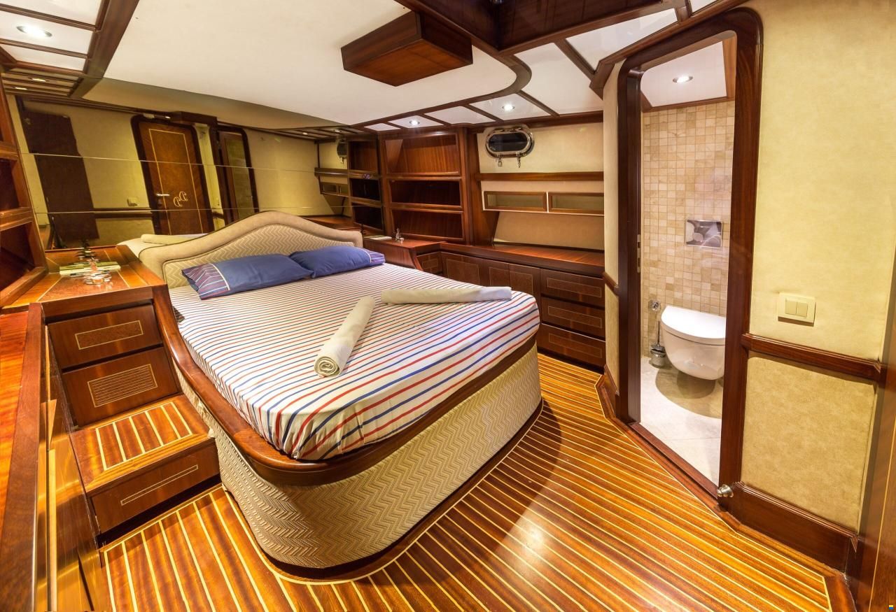 Baybars Turkish Gulet motorsailer 18m