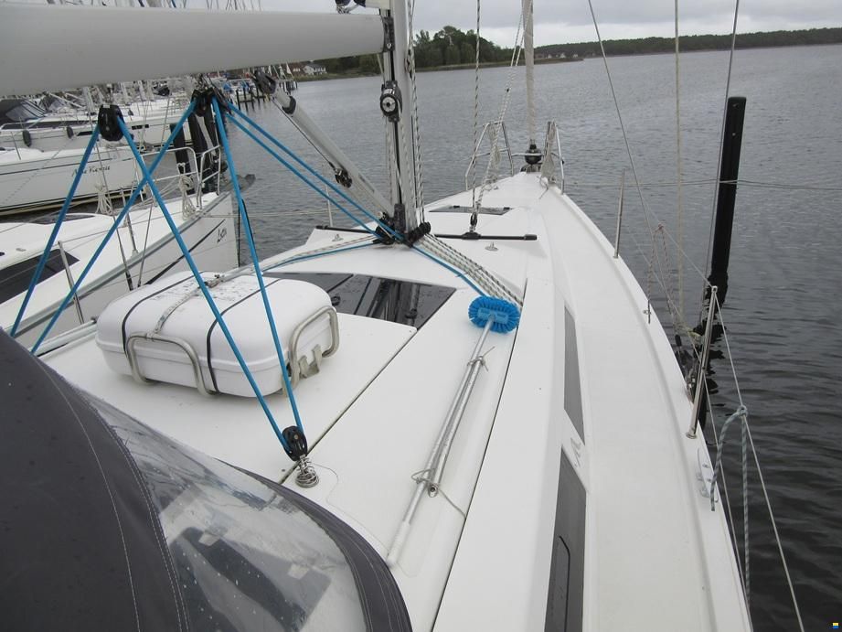 Hanse 348