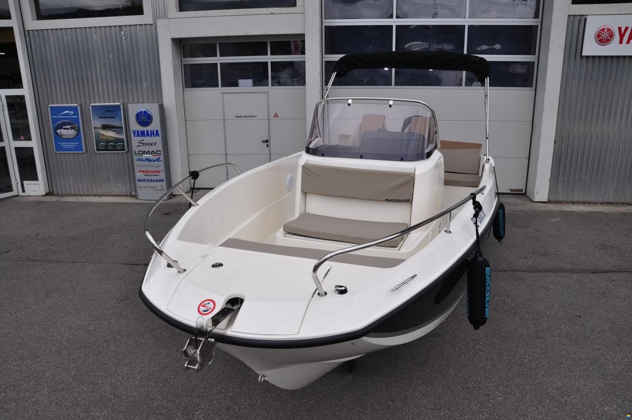 Quicksilver Activ 605 Open