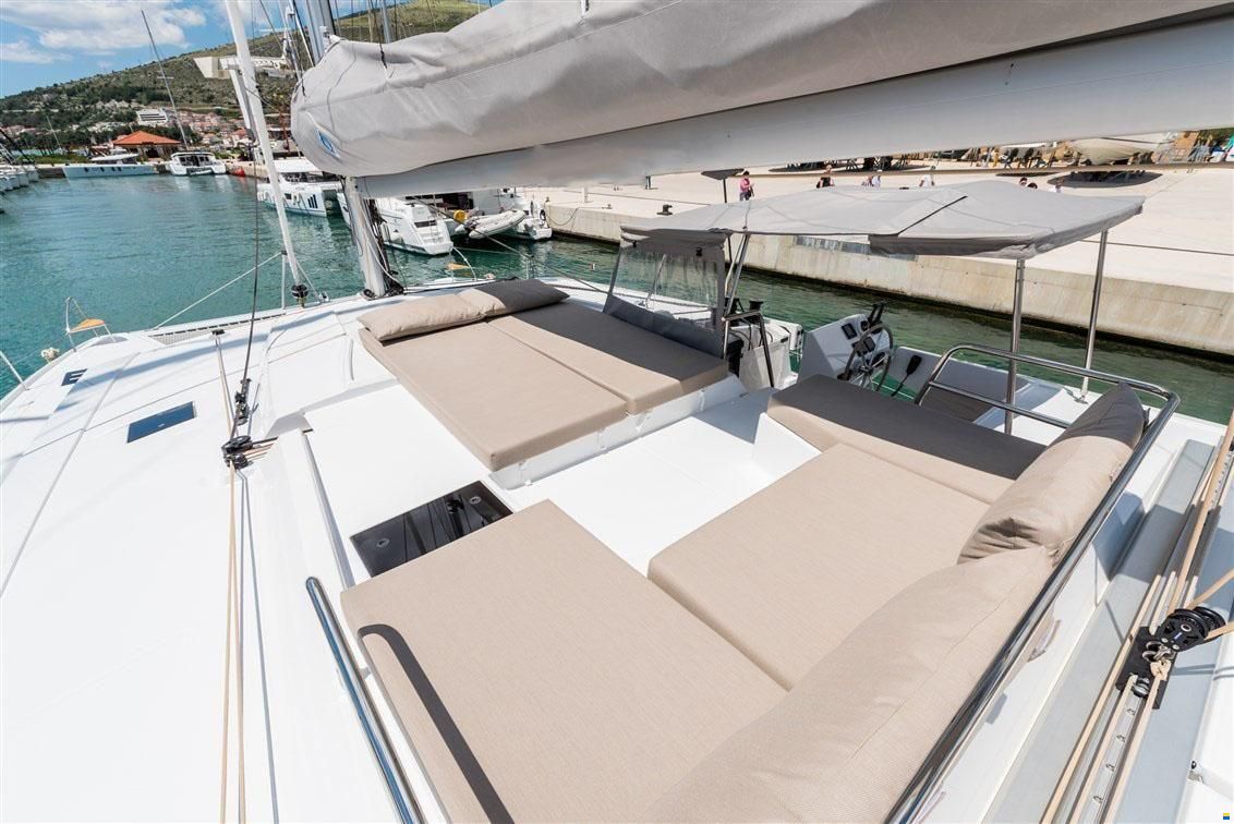 Fountaine Pajot Saona 47