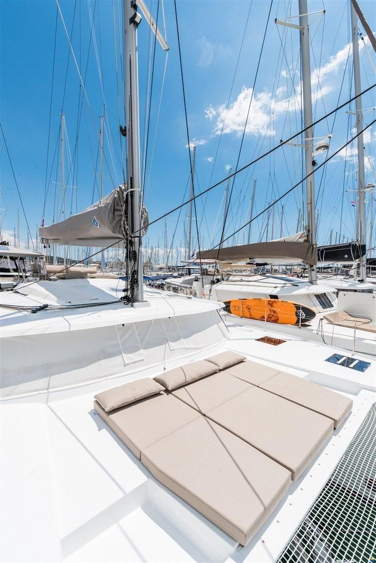 Fountaine Pajot Saona 47