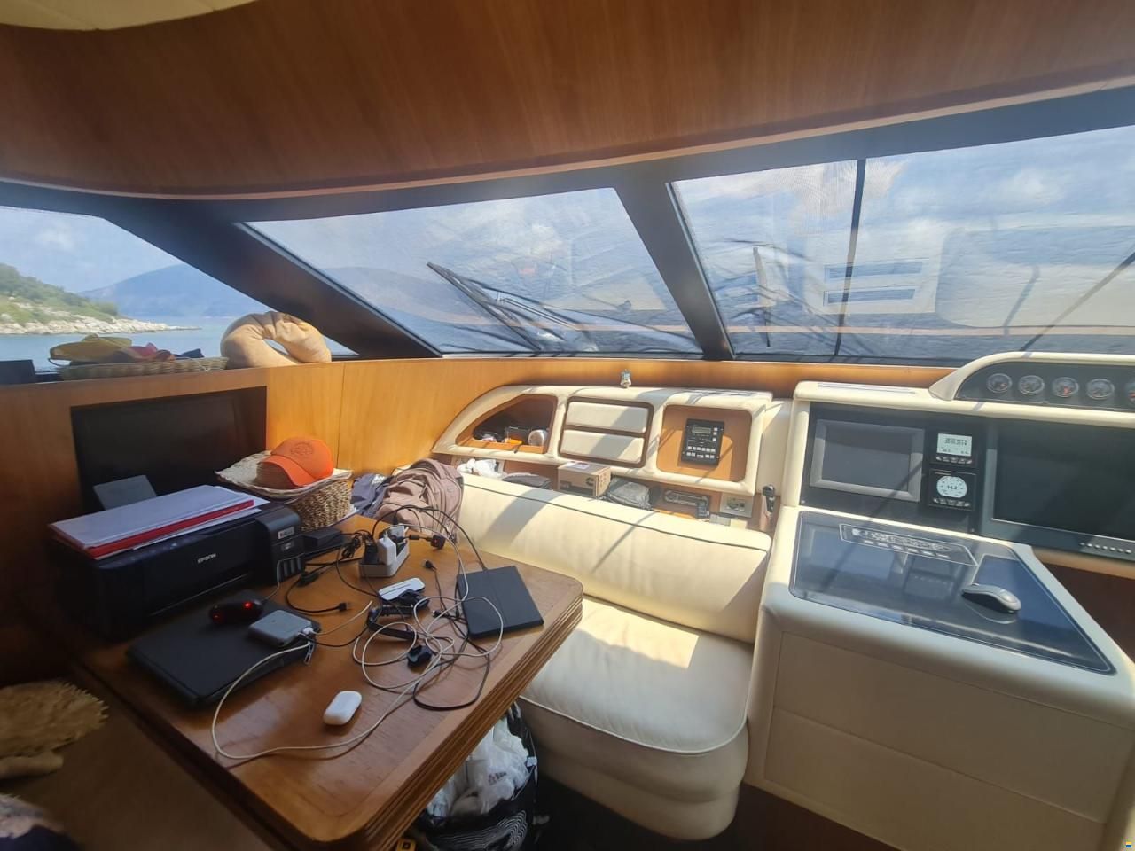 Maiora 23S