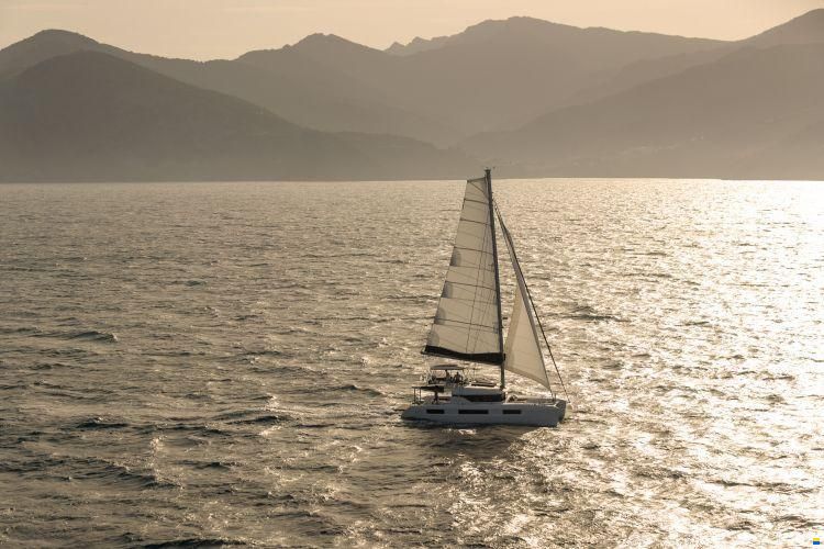 Lagoon 51