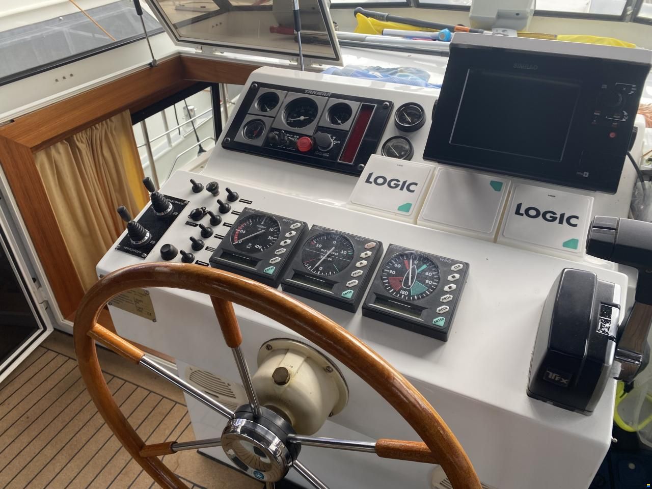 Vri-Jon Contessa 37R40s/CE