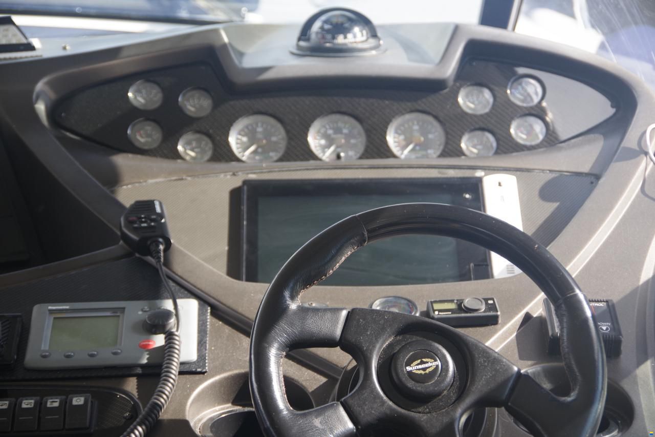 Sunseeker Predator 56 HT - PRICE REDUCTION