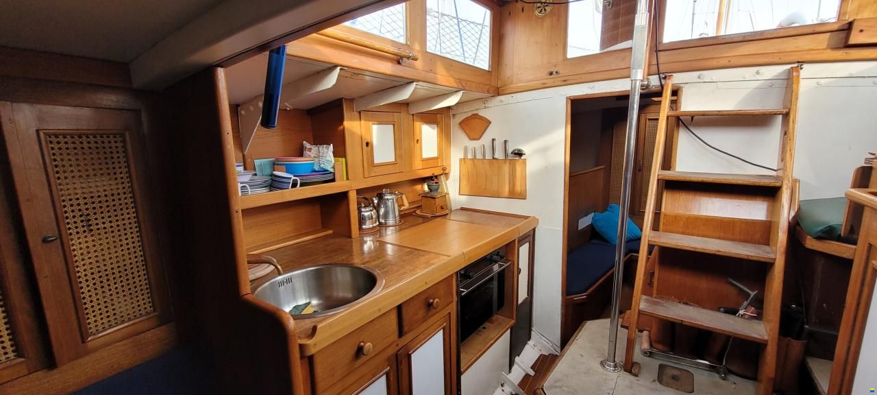 Heinrich Braue Klassiker 9 KR Yacht