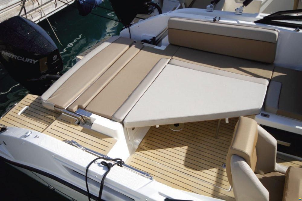 Quicksilver Activ 675 Cruiser / F150 BSO2 & Trailer