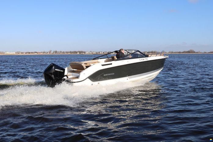 Quicksilver Activ 675 Cruiser / F150 BSO2 & Trailer