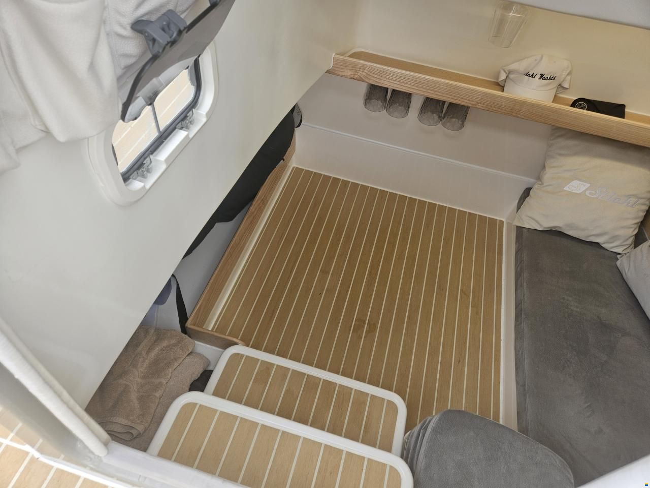 Stickl E-NJOY 800 Tour