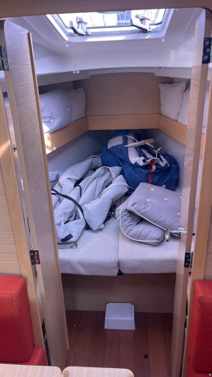 Beneteau First 30 2011