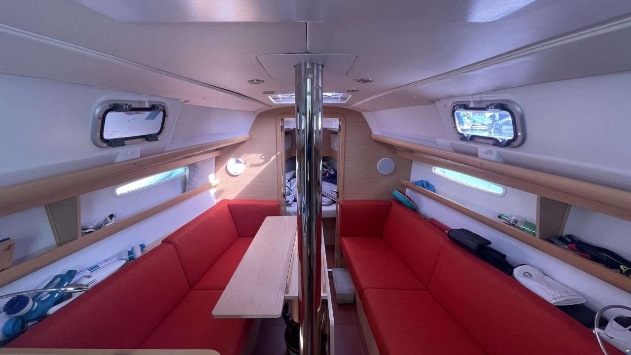 Beneteau First 30 2011