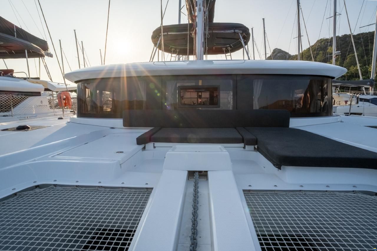 Lagoon 46