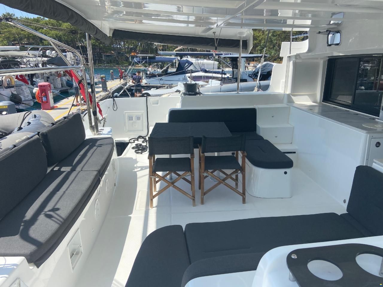 Lagoon 46