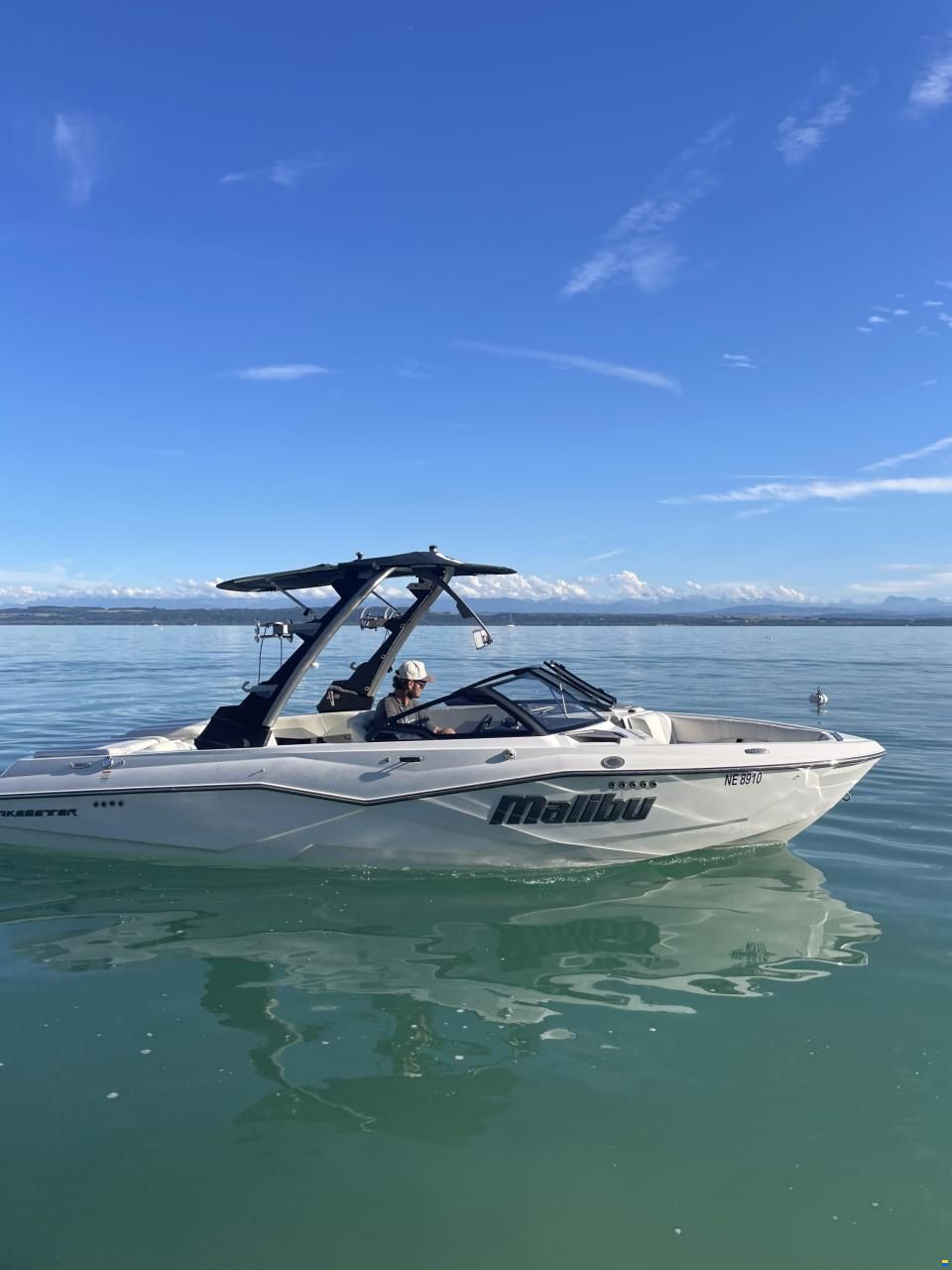 Malibu Wakesetter 22 LSV