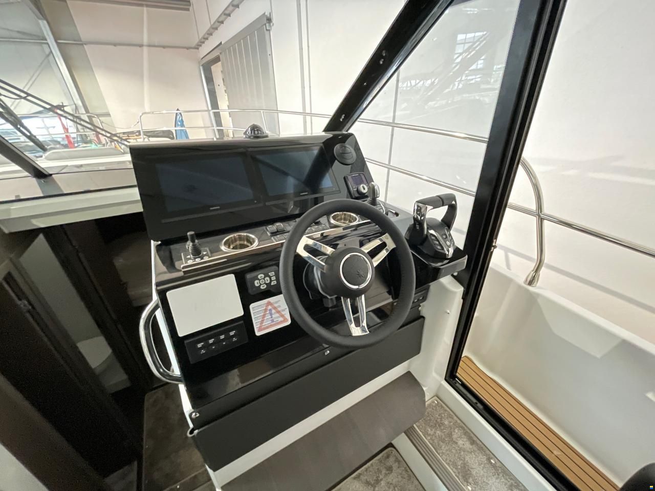 Jeanneau Merry Fisher 1295 Coupe