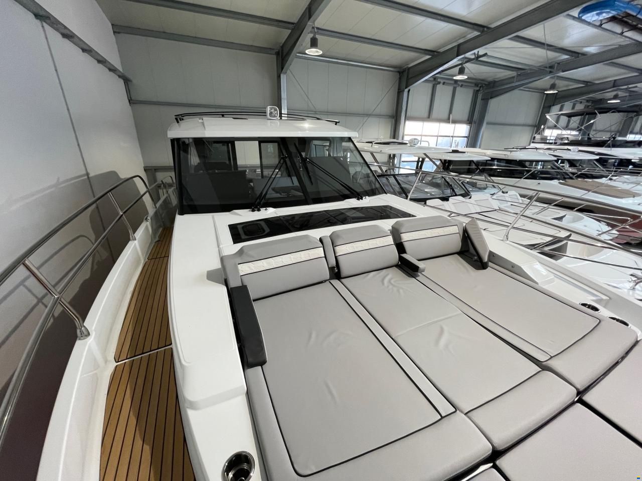 Jeanneau Merry Fisher 1295 Coupe