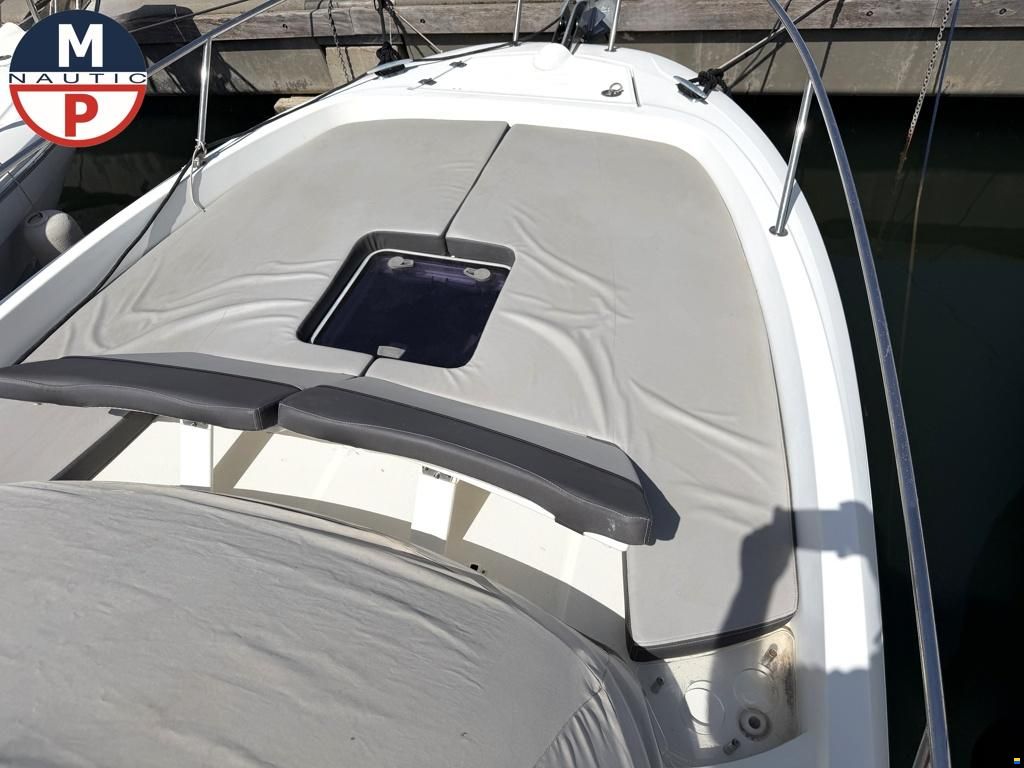 Jeanneau Cap Camarat 7.5 wa