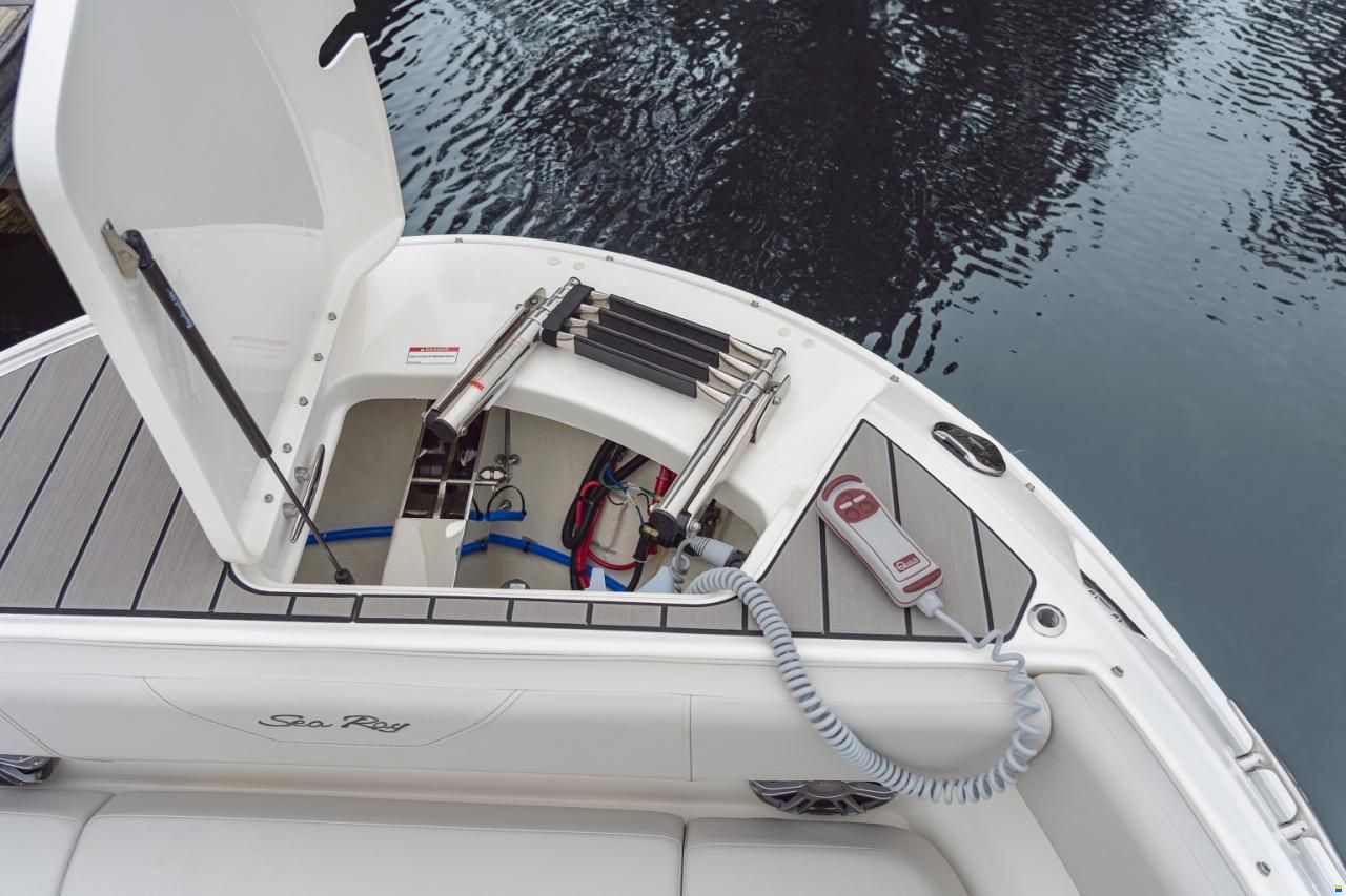 Sea Ray SDX 270 Surf Europe